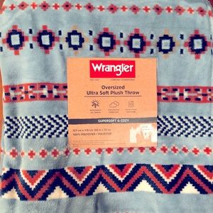 Wrangler oversized blanket